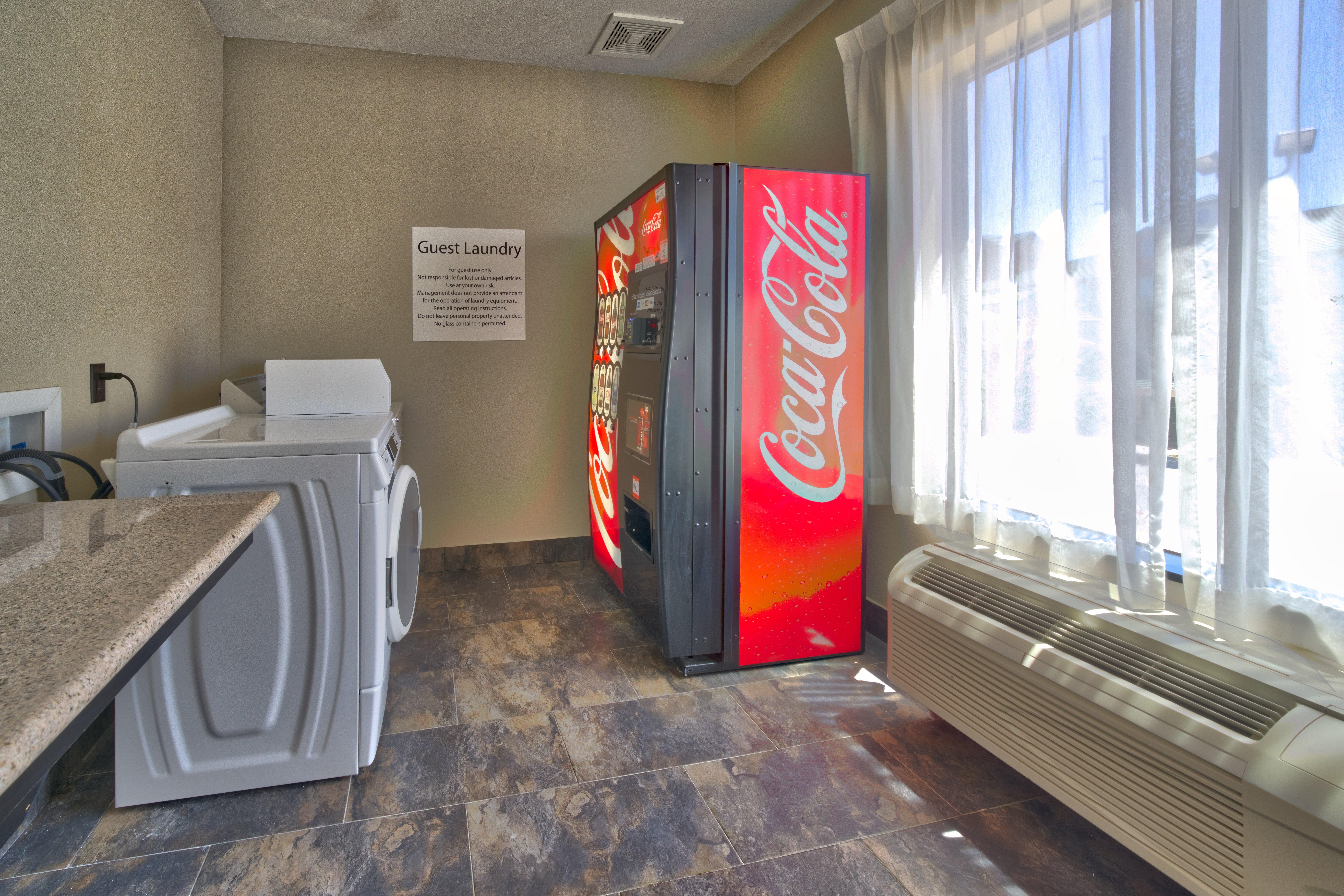 Holiday Inn Express And Suites Lubbock South By Ihg Exterior foto